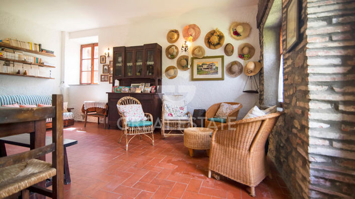 Image No.25-3 Bed Country House for sale