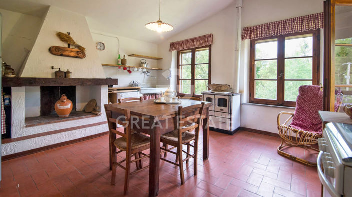 Image No.32-3 Bed Country House for sale