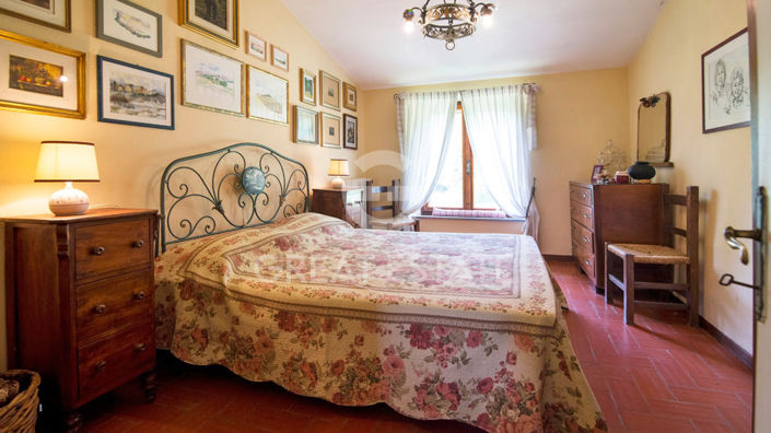 Image No.38-3 Bed Country House for sale