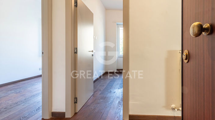 Image No.16-2 Bed Property for sale