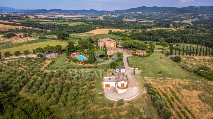 Image No.10-2 Bed Country House for sale
