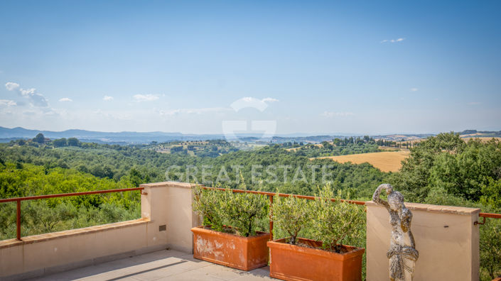 Image No.17-2 Bed Country House for sale