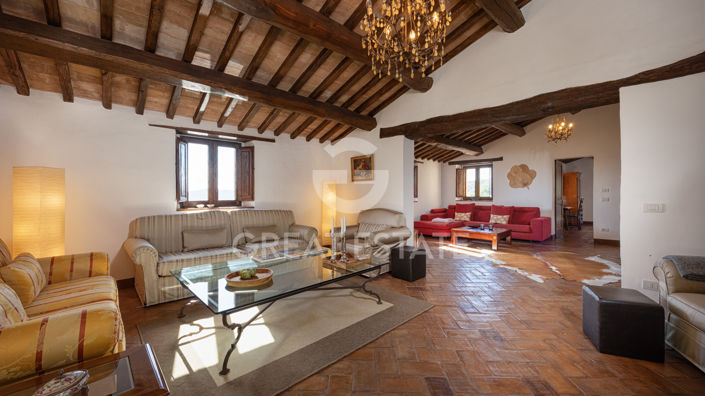 Image No.35-4 Bed Country House for sale