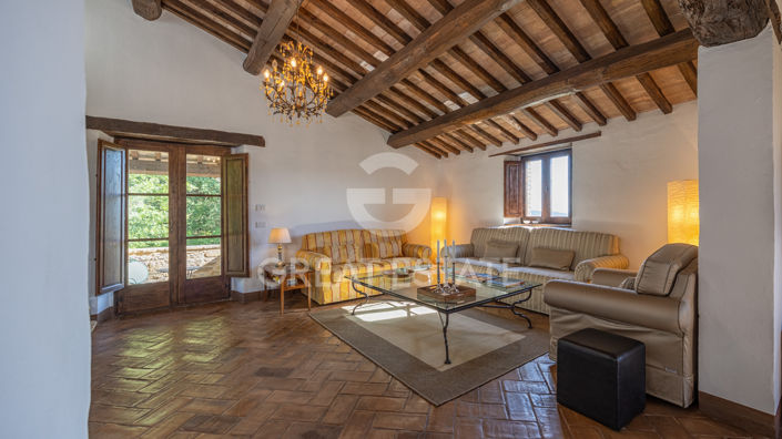 Image No.37-4 Bed Country House for sale