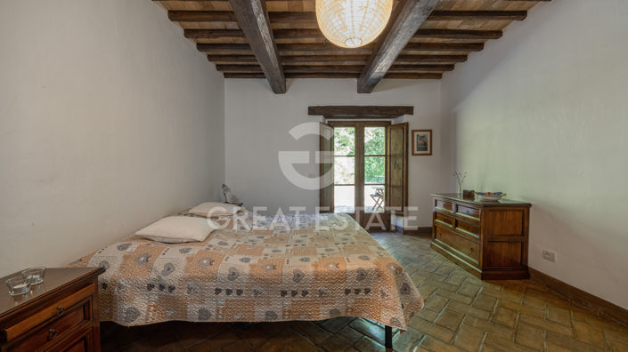 Image No.44-4 Bed Country House for sale