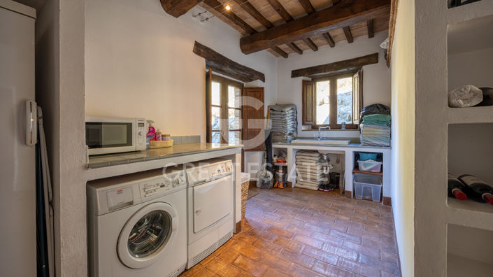 Image No.50-4 Bed Country House for sale