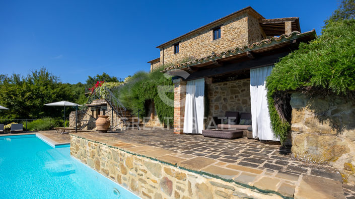 Image No.9-4 Bed Country House for sale