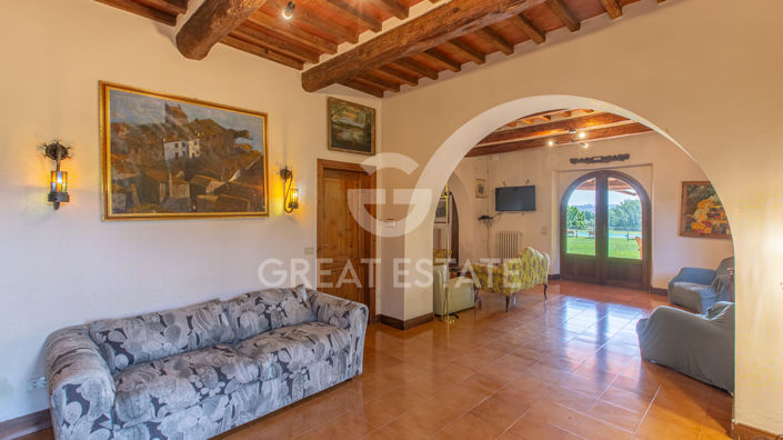 Image No.23-4 Bed Country House for sale