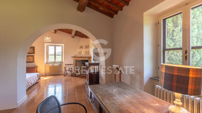 Image No.28-4 Bed Country House for sale