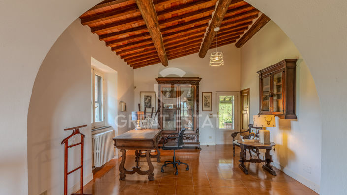 Image No.29-4 Bed Country House for sale