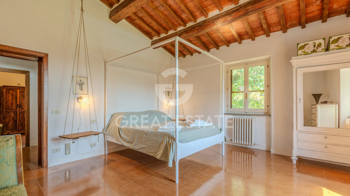 Image No.34-4 Bed Country House for sale