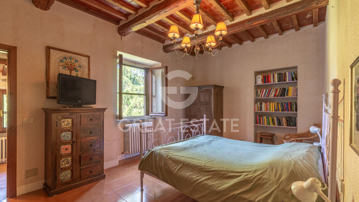 Image No.36-4 Bed Country House for sale