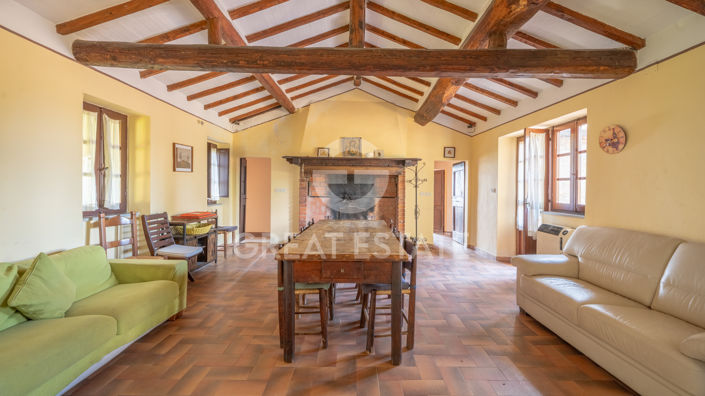 Image No.24-8 Bed Country House for sale