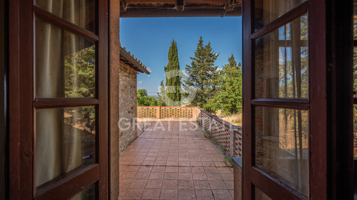 Image No.27-8 Bed Country House for sale