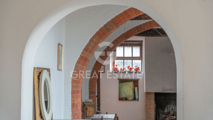 Image No.35-8 Bed Country House for sale