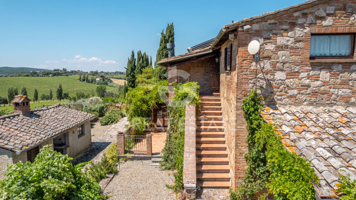 Image No.14-Maison de campagne de 7 chambres à vendre à Montepulciano