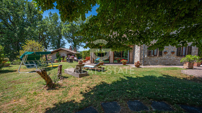 Image No.15-2 Bed Country House for sale