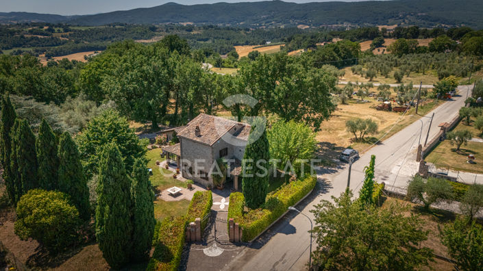 Image No.19-2 Bed Country House for sale