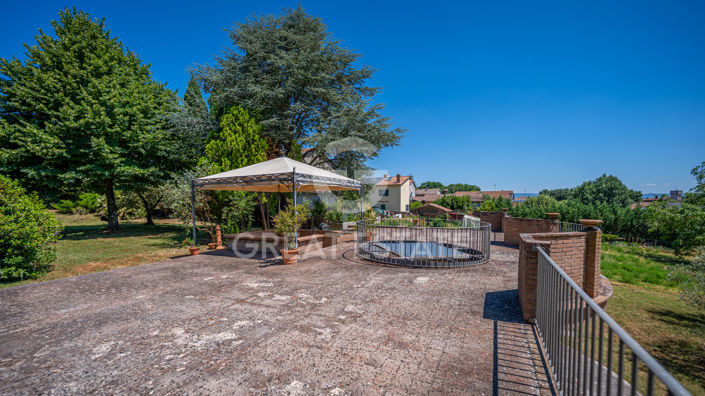 Image No.28-2 Bed Country House for sale
