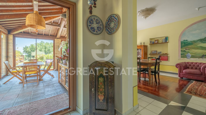 Image No.46-2 Bed Country House for sale