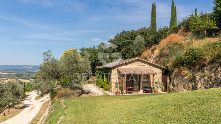 Image No.17-7 Bed Country House for sale
