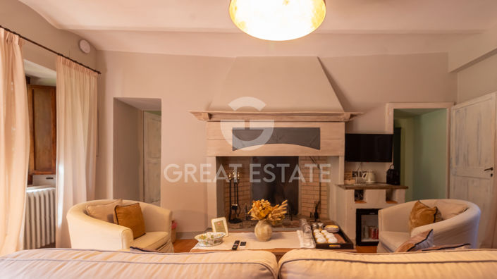Image No.26-7 Bed Country House for sale