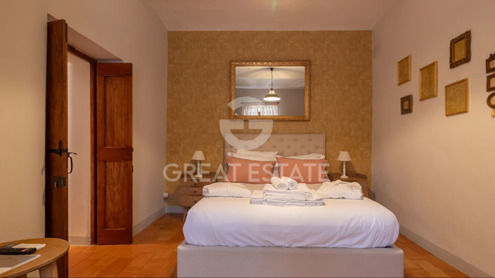 Image No.28-7 Bed Country House for sale