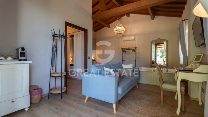 Image No.34-7 Bed Country House for sale