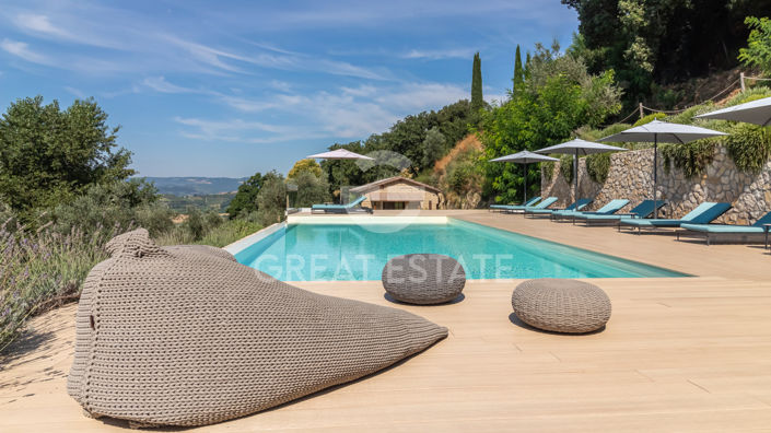 Image No.8-7 Bed Country House for sale