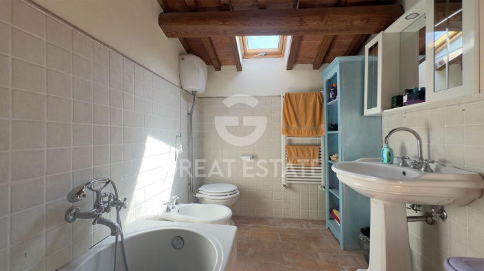 Image No.24-Appartement de 2 chambres à vendre à Cortona