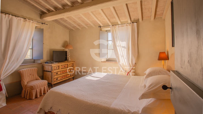 Image No.36-Maison de campagne de 7 chambres à vendre à San Casciano dei Bagni
