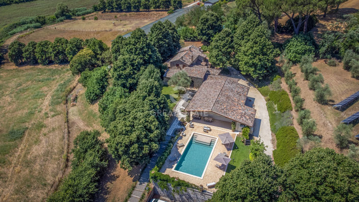 Image No.4-6 Bed Country House for sale