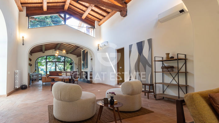 Image No.36-6 Bed Country House for sale