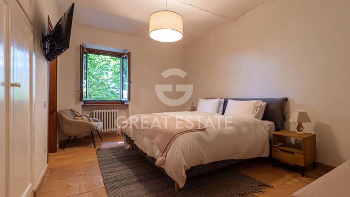 Image No.53-6 Bed Country House for sale