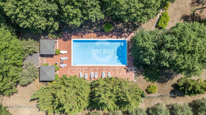 Image No.18-9 Bed Country House for sale
