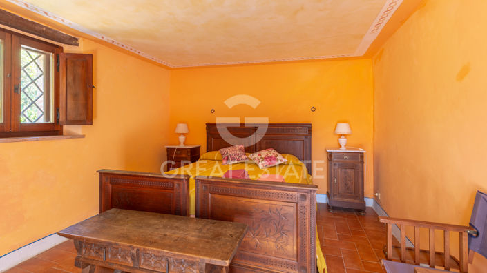 Image No.35-9 Bed Country House for sale