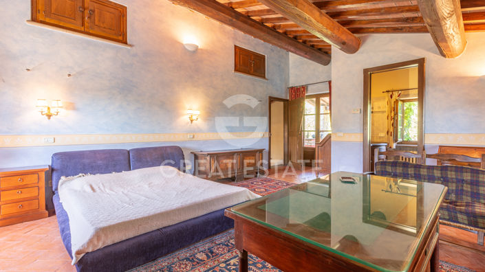 Image No.45-9 Bed Country House for sale