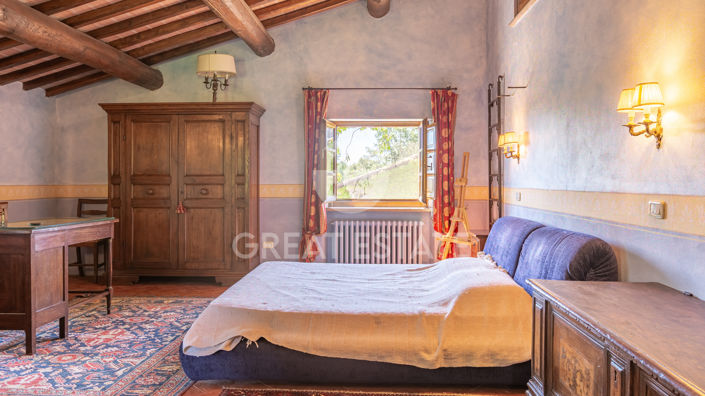 Image No.46-9 Bed Country House for sale
