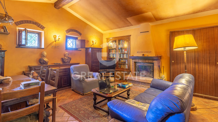 Image No.50-9 Bed Country House for sale