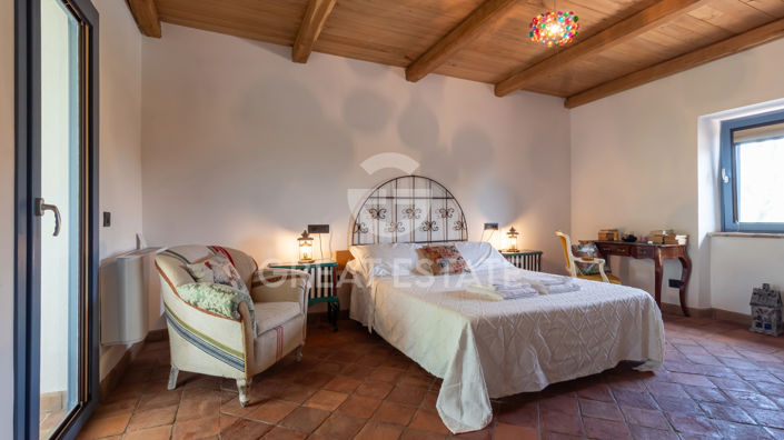 Image No.37-Maison de campagne de 3 chambres à vendre à Bagnoregio