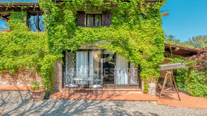 Image No.18-12 Bed Country House for sale