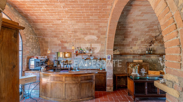 Image No.6-12 Bed Country House for sale
