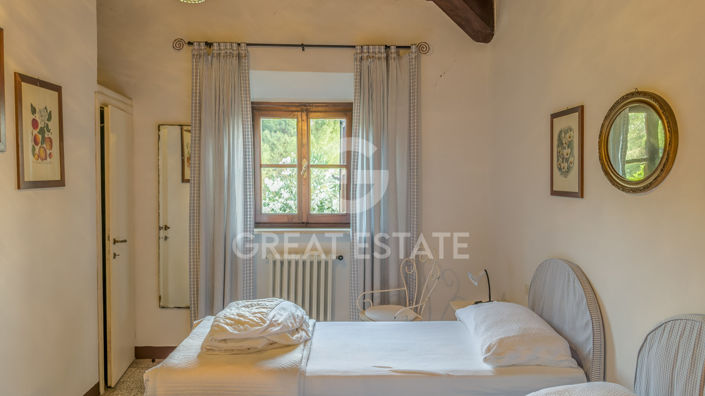 Image No.29-9 Bed Country House for sale