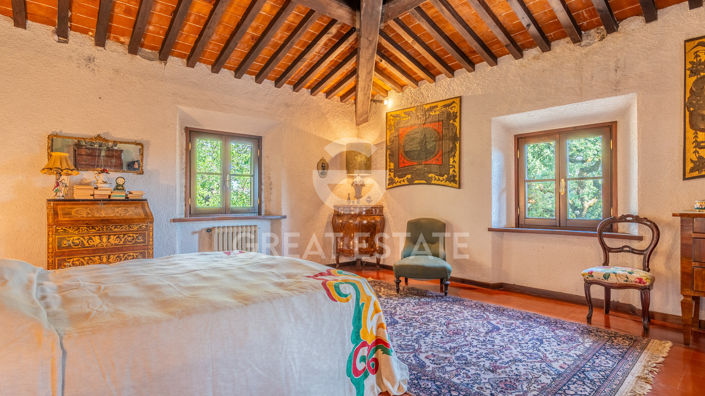 Image No.31-9 Bed Country House for sale