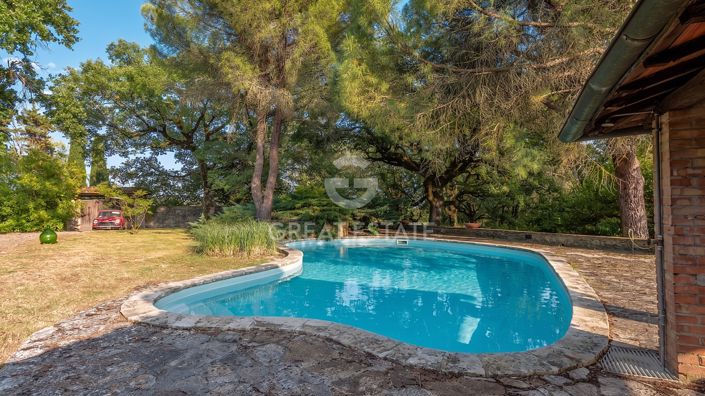 Image No.4-9 Bed Country House for sale