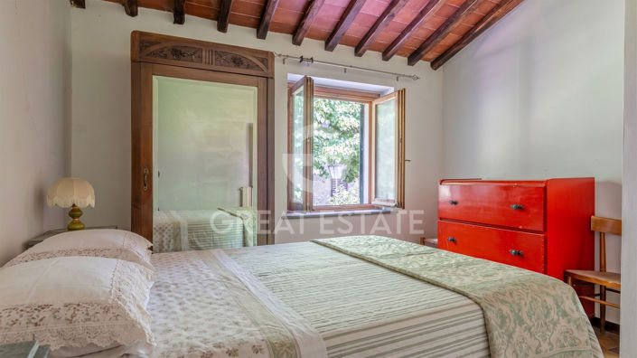 Image No.12-1 Bed Country House for sale