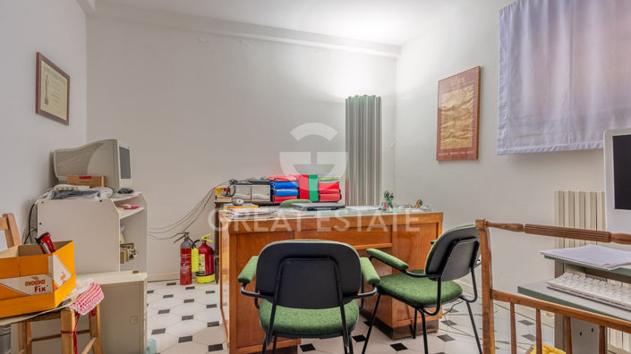 Image No.19-1 Bed Country House for sale