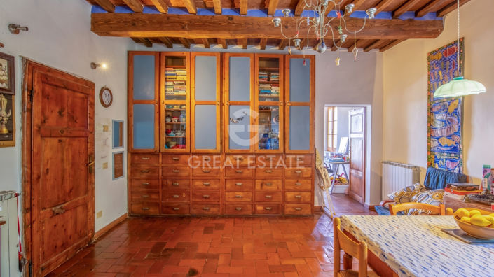 Image No.17-6 Bed Country House for sale