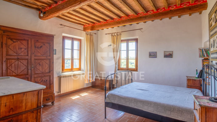 Image No.20-6 Bed Country House for sale