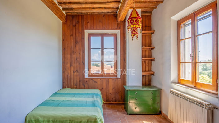 Image No.22-6 Bed Country House for sale